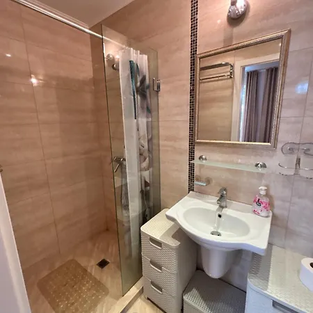 двухкомнатный в комплексе Dawn Park Deluxe Апартаменти *